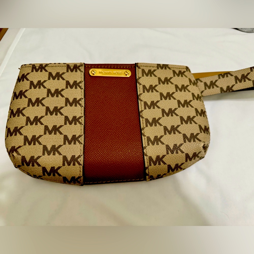 Michael Kors Belt Bag